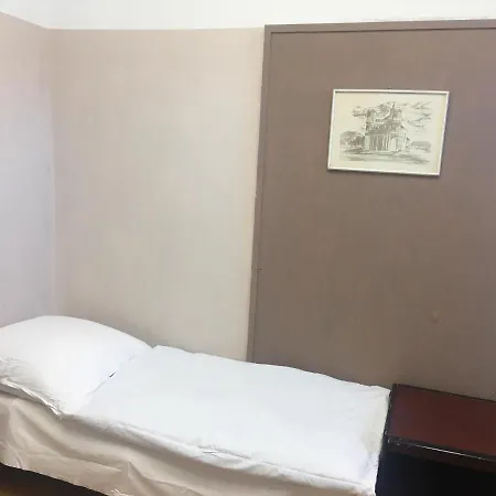 Göncölház *
