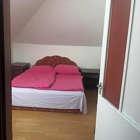 Hostel Goencoelhaz *